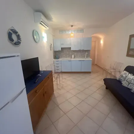 Elena's * 카니지오네