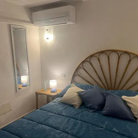 Elena's * Cannigione