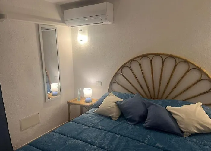 Elena's * Cannigione